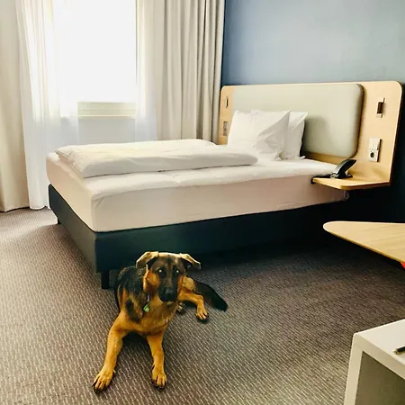 Express Munich - By Ihg فندق أولشينغ