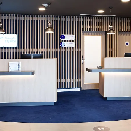 Hotel Express Munich - By Ihg 3*