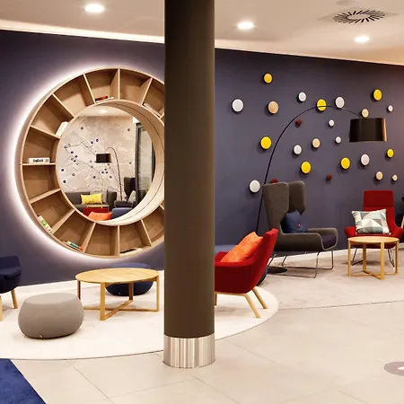 Szálloda Express Munich - By Ihg 3*