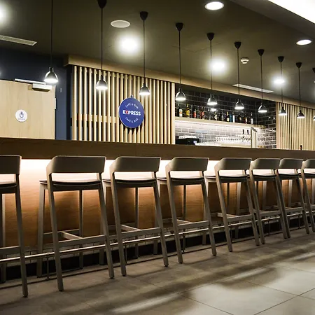 Szálloda Express Munich - By Ihg Olching