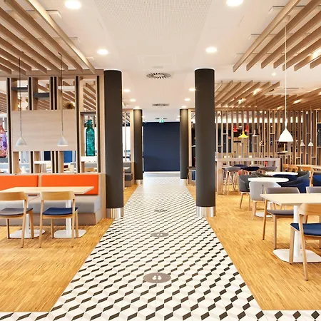 Szálloda Express Munich - By Ihg 3*