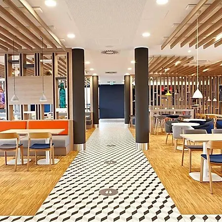 Hotel Express Munich - By Ihg 3*