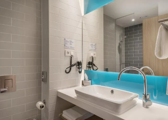 Hotel Express Munich - By Ihg 3*