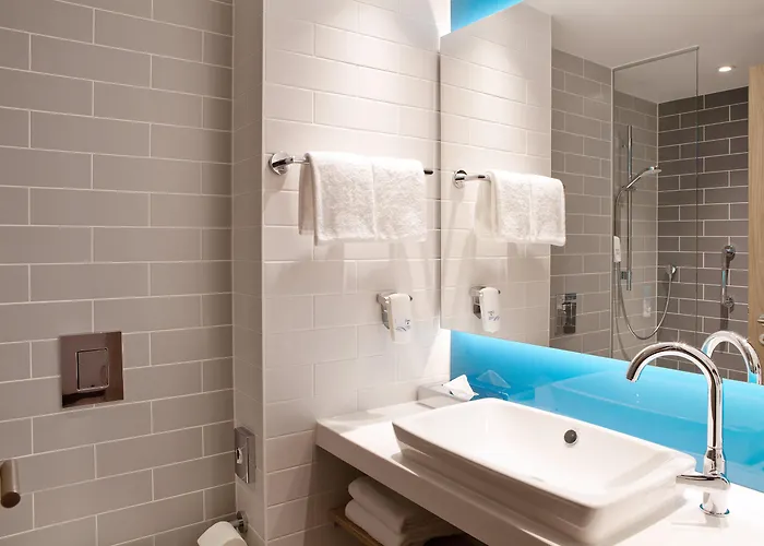 Express Munich - By Ihg Olching